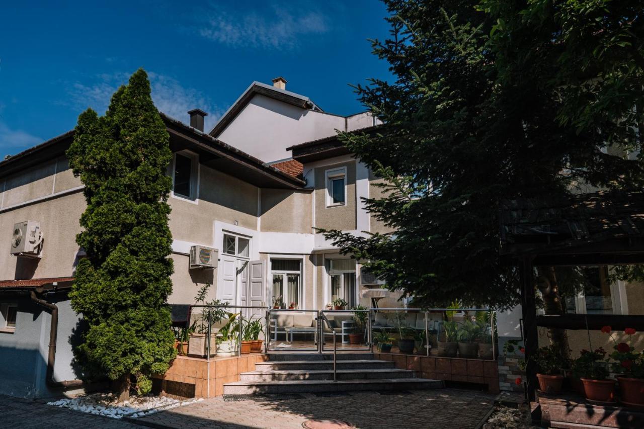 The Home Timişoara Eksteriør billede