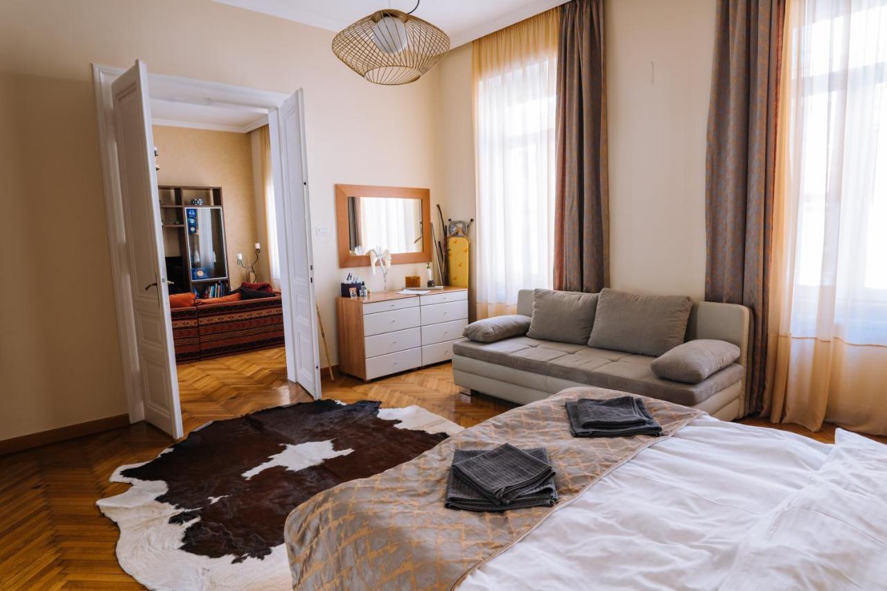 The Home Timişoara Eksteriør billede
